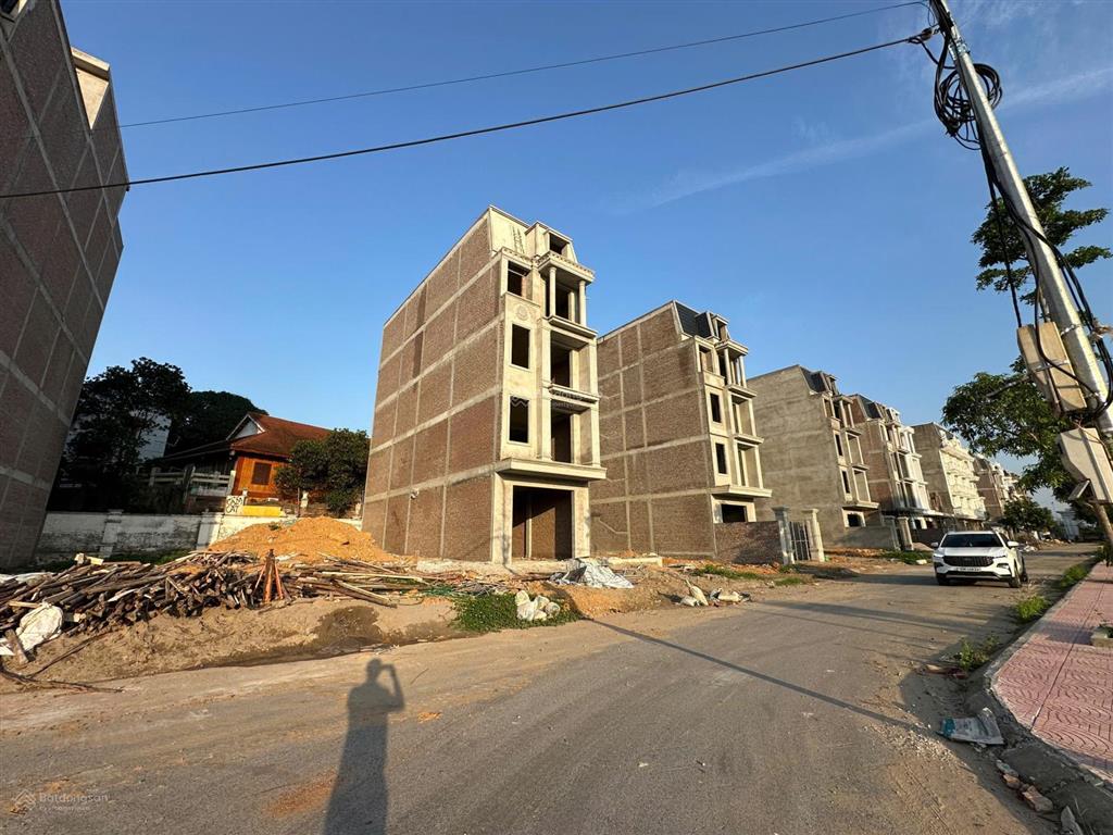 Bán căn lô đất lk 100m,hướng nam, kđt thiên mã  hòa lạc premier residence, giá 4 tỷ