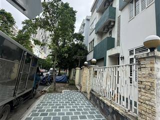 Chủ bán cắt lỗ 1 tỷ, nhà liền kề góc 2 mặt thoáng khu đô thị văn khê  hà đông, kinh doanh