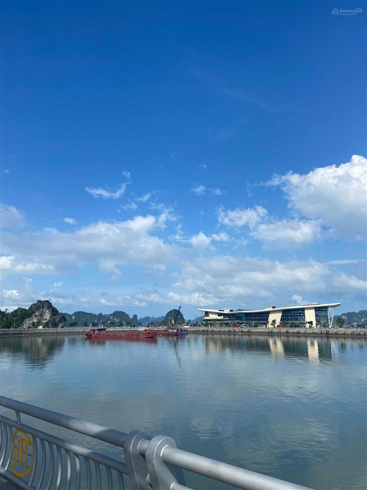 Quỹ đất liền kề, biệt thự kđt ao tiên, giáp vịnh, dt 144m2, 360m2, 2000m2, sổ đỏ, giá 30 triệu/m2