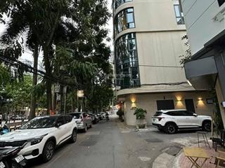 Bán đất hoàng quốc việt lô góc xây toà nhà 9 tầng, 100m2 mt 6m quá đỉnh ô tô tránh nhau thoải mái