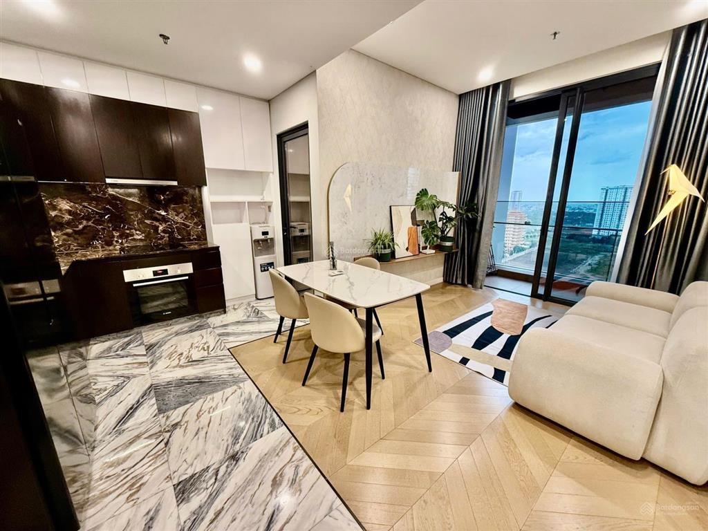 Cần cho thuê gấp căn hộ lumiere riverside 2pn 2wc full nt 35tr/tháng