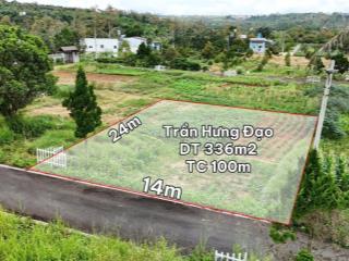 Mảnh vườn biệt thự ngay tp bảo lộc dt 336m2 (ngang 14m * dài 24m)  hướng nam  view núi đại bình