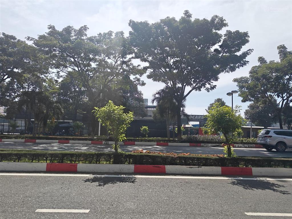 Chủ ngộp bank cần bán lô đất 2 mặt tiền trước sau đường võ văn kiệt, phường long tâm, tp bà rịa vt