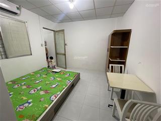 Phòng nguyễn sơn hà gần cao thắng, bệnh viện từ dũ và võ văn tần, quận 3. giá 3.8 tr/th