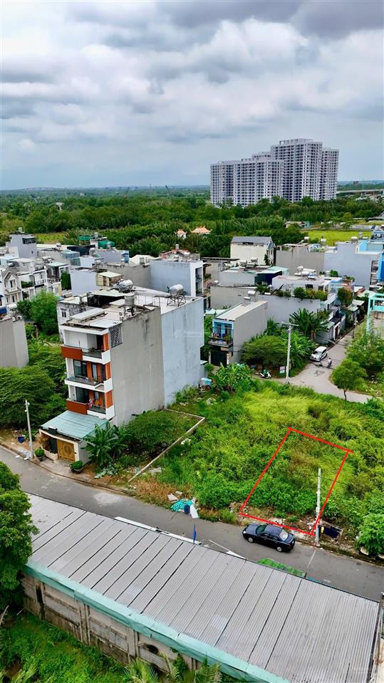 Chính chủ bán đất ngay chợ long trường  q9. diện tích 105m2 giá chỉ 4,7 tỷ còn thương lượng