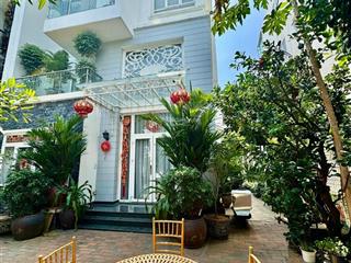 Bán biệt thự 3 mặt sân vườn villa park  hoàn thiện + sổ hồng. 0966 514 ***