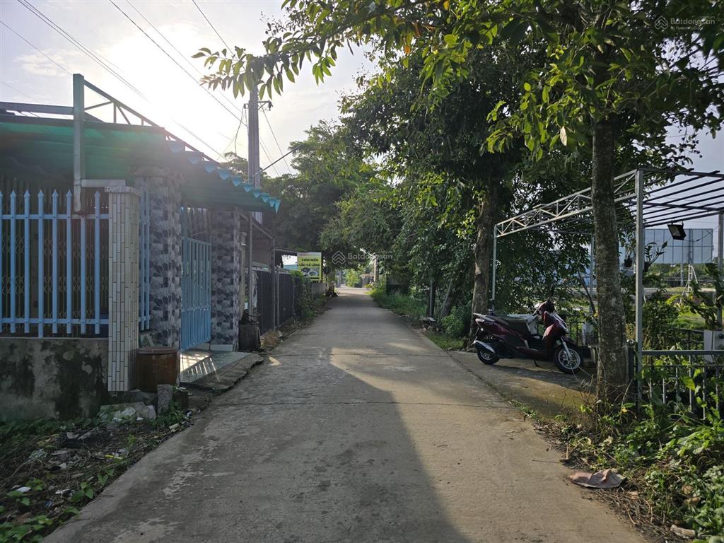 Bán nhà vào khu du lịch nhà úp ngược, xã tân khánh đông, sa đéc, đồng tháp