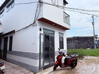 Nhà nhỏ 455tr bao công chứng gần chợ nhị xuân, đường oto vào tận nơi, buôn bán kinh doanh hợp lý