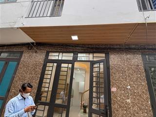 Nhà full nội thất, nhà mới đẹp 2pn2wc ngay khu đông dân 655tr đường lớn oto vào tận ngõ