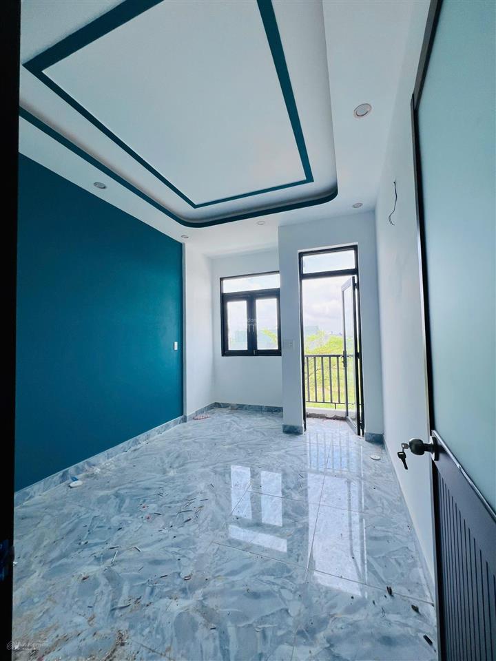 Nhà mới xây, nhà gần chợ, hóc môn ngay kdc đông đúc, sổ hồng 4x12m, nhà đẹp y hình