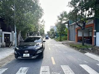 Bán nhanh lô 129m trục chính giữa kinh doanh sầm uất khu dg03 tt quốc oai.  0985 242 ***