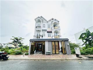 Bán cặp nhà mặt tiền kdc hà đô riverside đường lê thị riêng, phường thới an, q12 dt 9.5mx19m 3 lầu