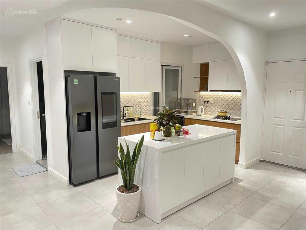 Bán căn hộ urban hill dt 108m2, 9,5ty nội thất đẹp, 0919 949 ***