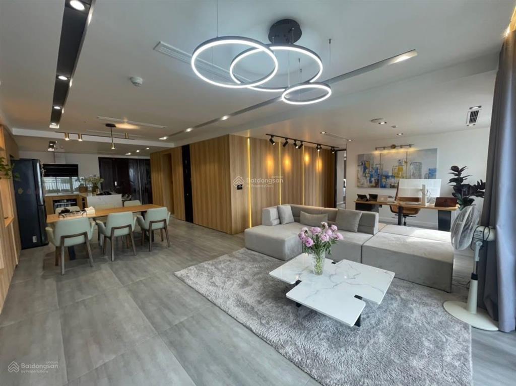 Bql cho thuê cc goldmark city 2pn giá từ 12tr. full nội thất & cb có slot oto, tầng trung đẹp