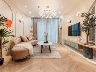 Cho thuê cc 60 hoàng quốc việt, 15 triệu vnd, 117m2, view đẹp, 3pn + 2wc. có slot oto.