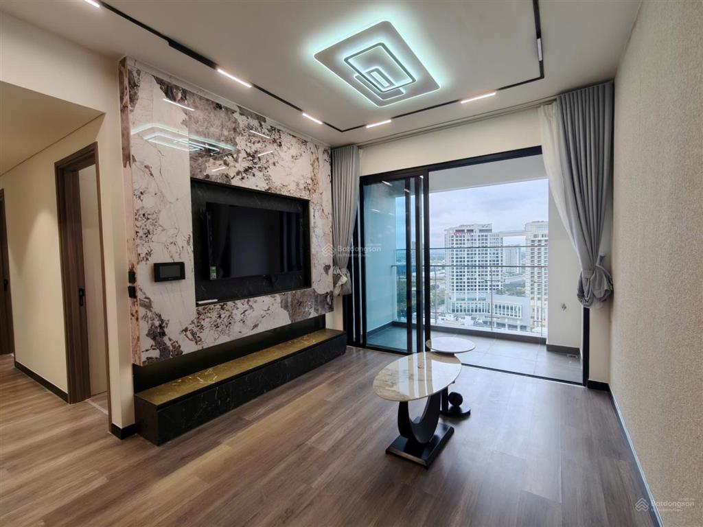 Bql cho thuê cc soho heritager 1pn, giá 15 tr/th, có slot oto