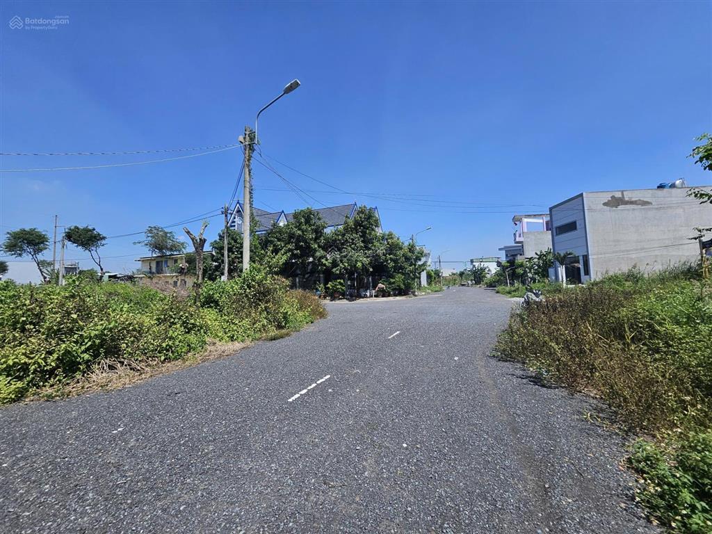 Bán đất nền đường số 1 trục đường chính kdc thái sơn giá chỉ 2 tỷ 500tr tốt nhất dự án long hậu