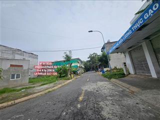 Bán nền biệt thự giá tốt dt 202,5m2(9x22,5) giá 20,7tr/m2. 4 ty 200 tr. xung quanh nhà của đông đúc