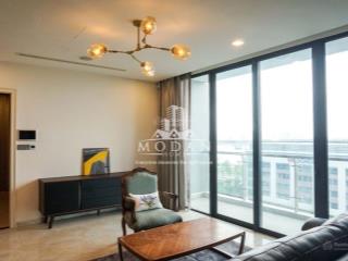 Vinhomes golden river cần bán căn 3 pn view sông sài sòn có 2 bancon ngắm sông