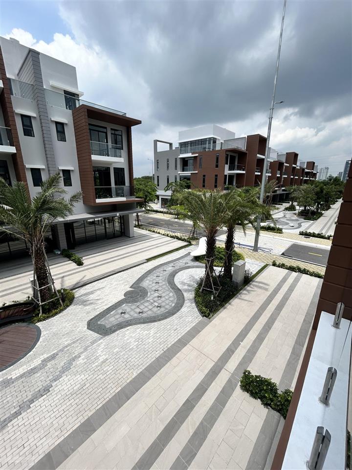 Nhà phố thương mại celesta avenue. cần bán 35tỷ45 tỷ