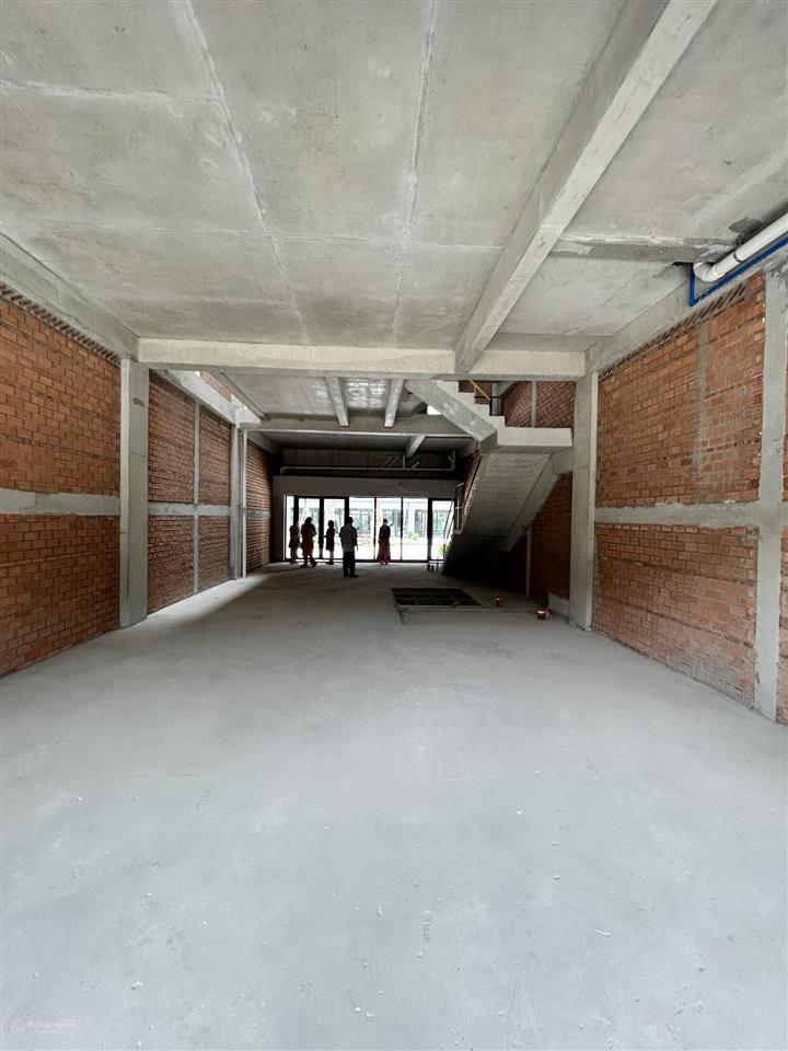 Nhà phố thương mại celesta avenue. cần bán 35tỷ45 tỷ