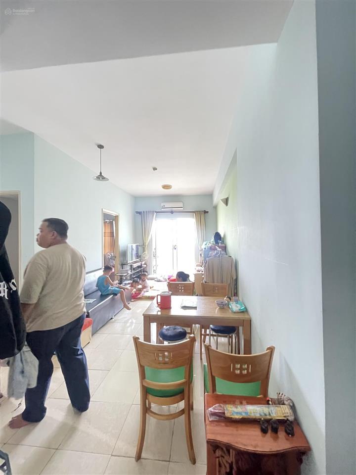 Bán căn góc hqc plaza giá tốt 1,4 tỷ 69m2  2pn  2wc, nhà đẹp nhận nhà ở ngay.  0937 379 ***