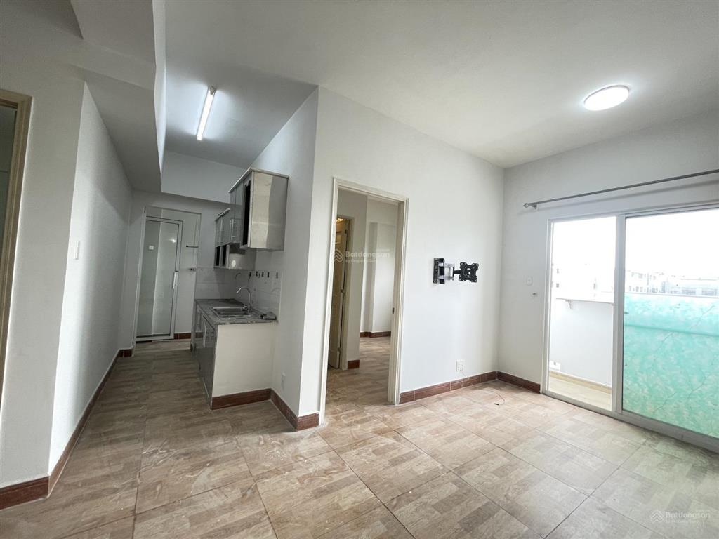 Bán căn hộ hqc plaza giá chỉ 1.050 tỷ, 55m2 2pn 2wc, nhận nhà ở ngay. 0937 379 ***