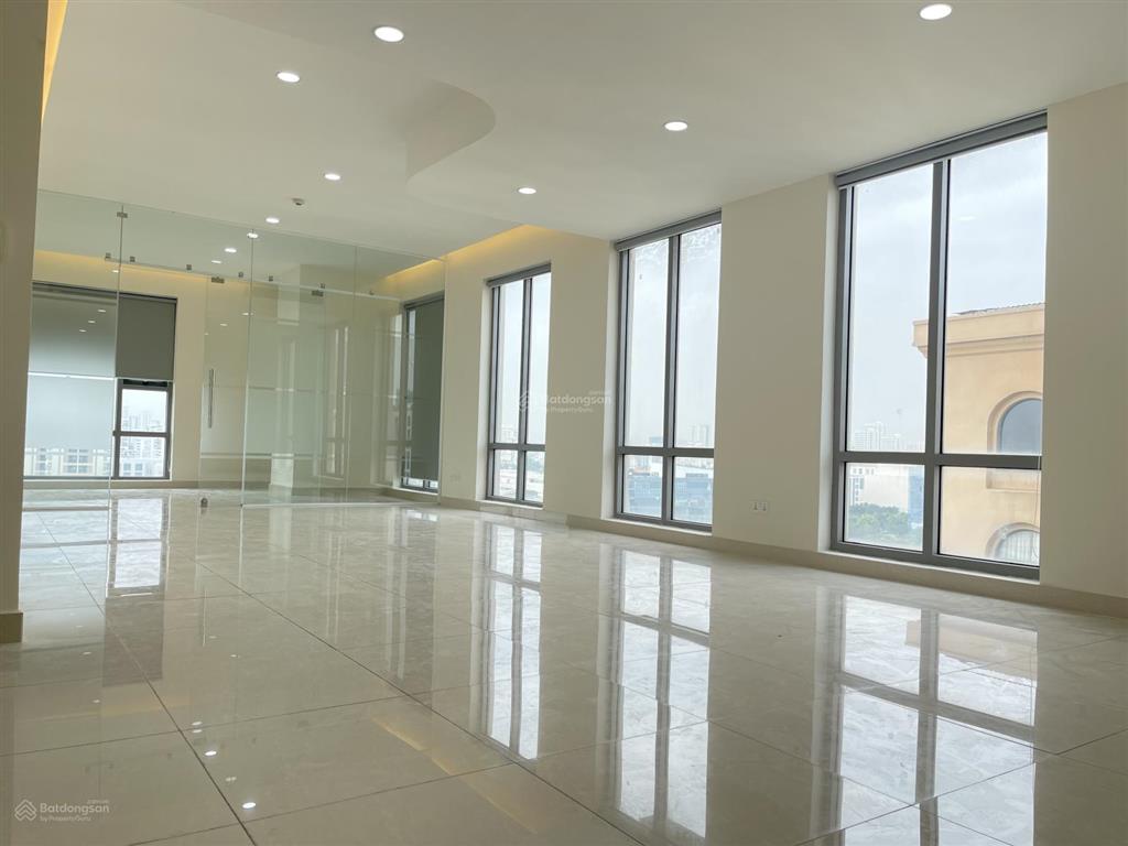 Bán căn officetel golden king phú mỹ hưng, dt 35m2 giá 2.3 tỷ. 0937 379 ***