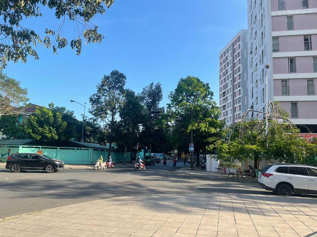 Bán căn hộ blue sky tower  q2, dt 55m2  2pn  2wc giá 2.45 tỷ. để lại nội thất, sở hữu lâu dài