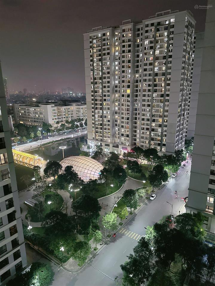 Cho thuê nhanh căn hộ 2 phòng ngủ rộng 83m2, times city chỉ 15tr full đồ đẹp