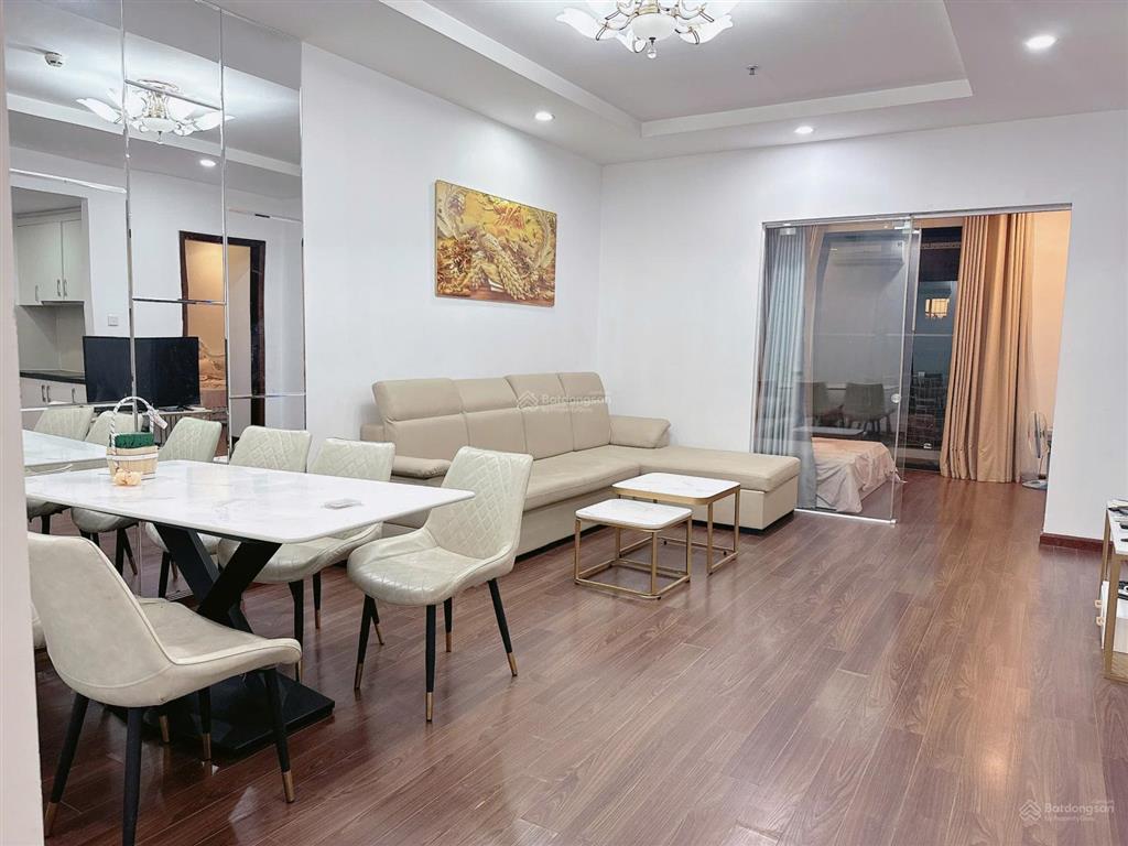 Cho thuê nhanh căn hộ 2 phòng ngủ rộng 83m2, times city chỉ 15tr full đồ đẹp