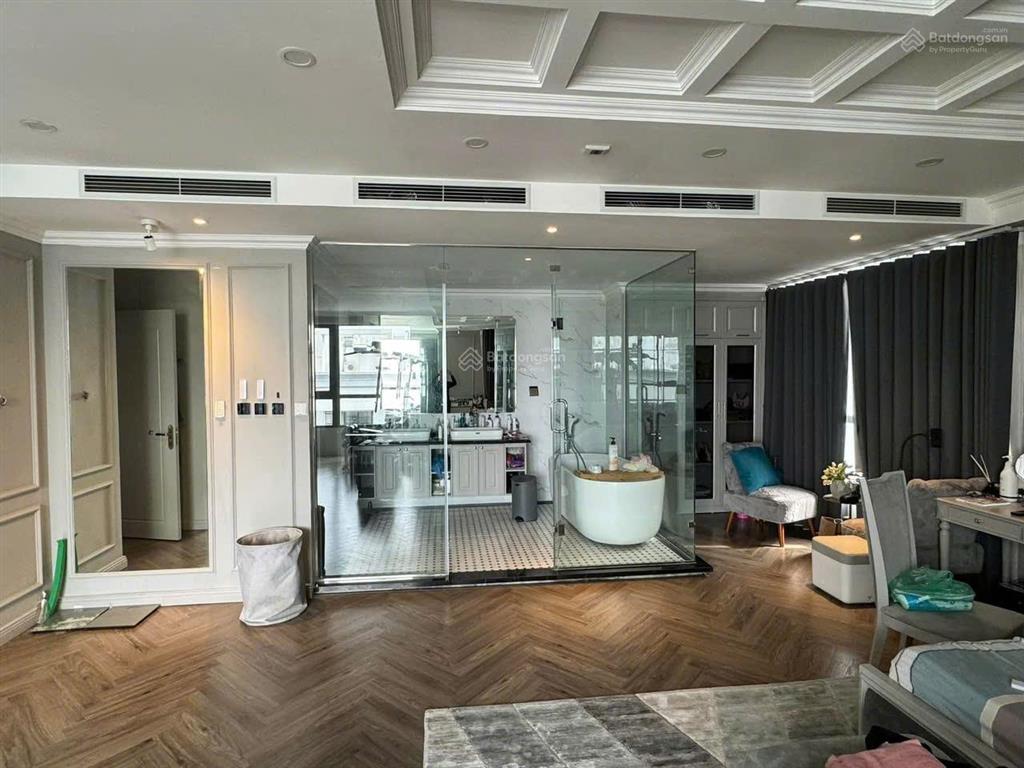 Căn 5 ngủ 212m2 đủ đồ xịn view 3 mặt gồm 2 căn góc liền kề thông nhau times city