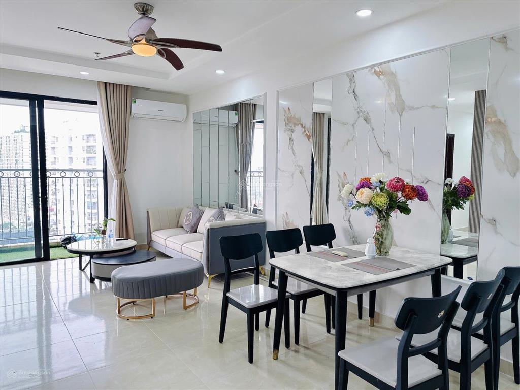 Cho thuê căn góc 3 ngủ sáng times city rộng 110m2 đủ đồ có slot ô tô