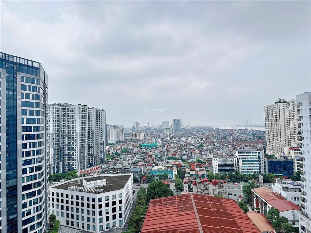 Cho thuê căn góc 3 ngủ sáng times city rộng 110m2 đủ đồ có slot ô tô