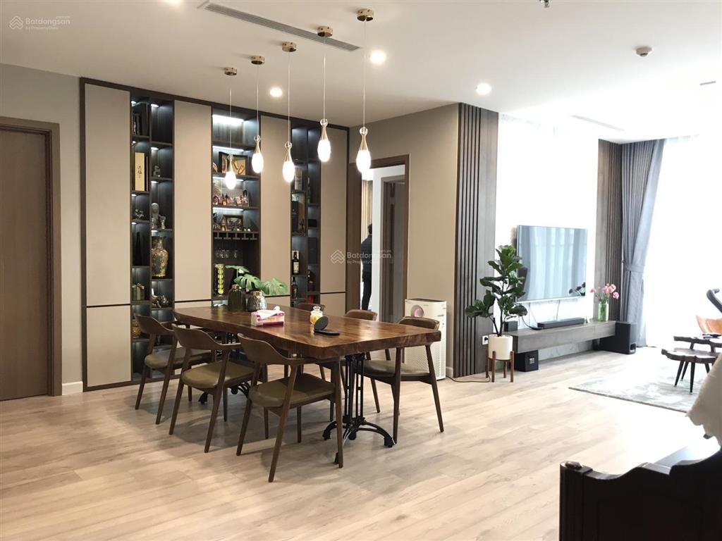 Bán căn hộ 4 phòng ngủ n01t8, full nội thất, slot ô tô, sổ đỏ giá chỉ từ 13.6 tỷ (thương lượng),