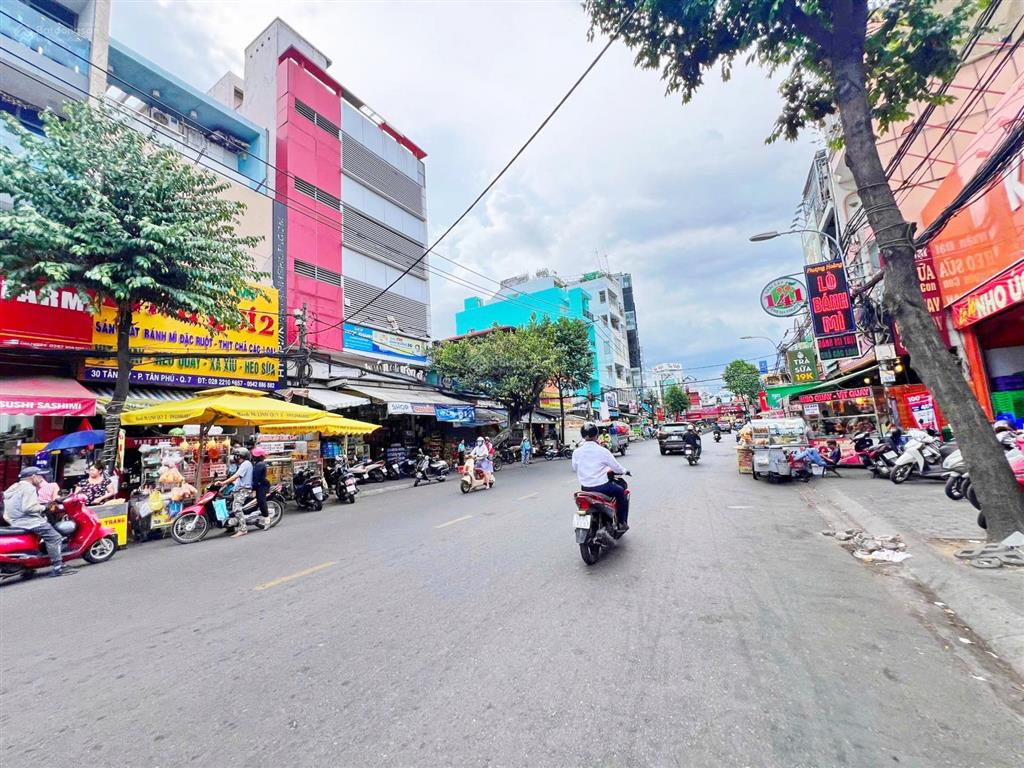 Siêu phẩm 5 tầng ngang 8m sinh lợi nhuận cao ngay chợ tân mỹ quận 7