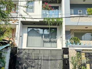 Nhà đẹp vừa ở vừa làm vpcty mặt tiền đường số kdc phú mỹ q7 giá tốt