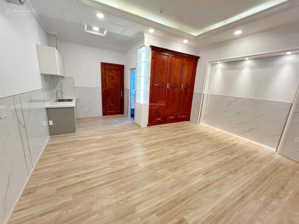 Thơm  5x19m, 5 tầng mới đẹp mặt tiền kd mai văn vĩnh q7 giá 23 tỷ
