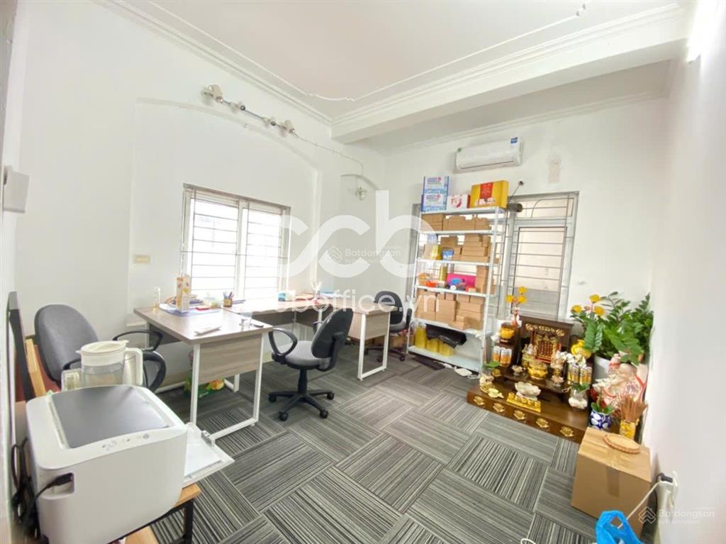 Cho thuê văn phòng full nội thất phố nguyễn cơ thạch  hồ tùng mậu dt 30m2