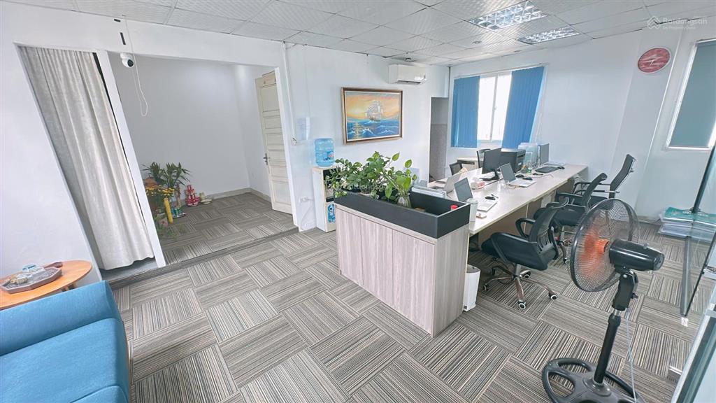 Văn phòng cho thuê full nội thất cho 2  10 người khu duy tân  phường cầu giấy