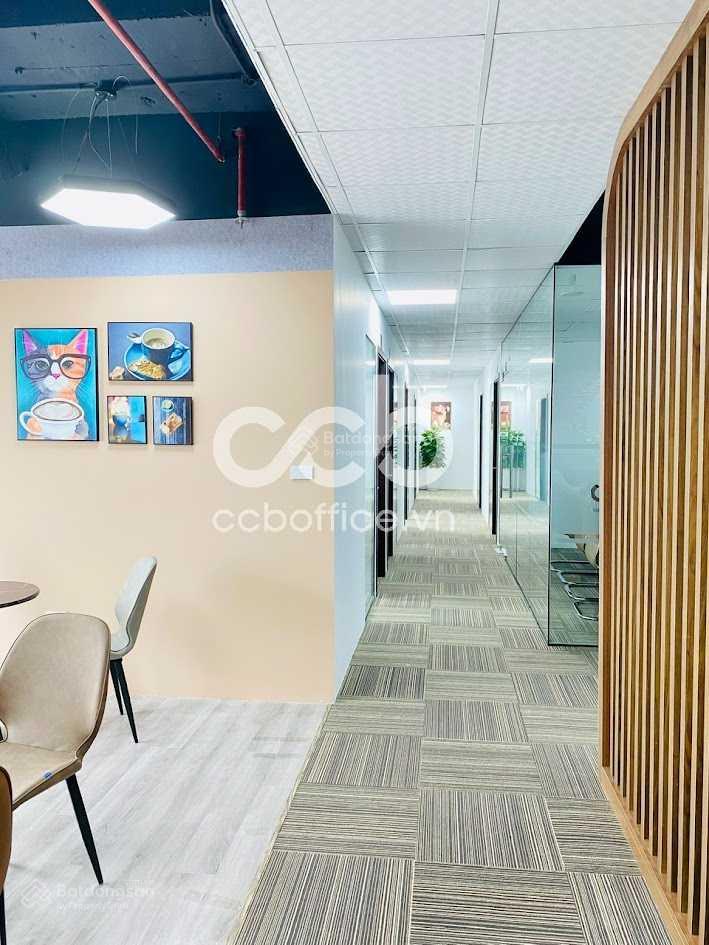 Văn phòng cho thuê setup full nội thất cho 4  8 người ngay nguyễn chí thanh, kim mã, ba đình