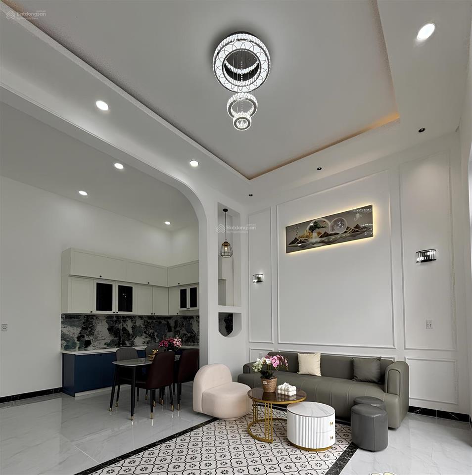 Mua nhà đón tết bính ngọ, cách aeon mall 5 phút. đường xe tải, chủ quyền đầy đủ. có vay ngân hàng