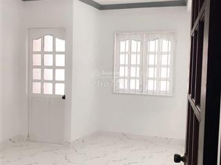 Chính chủ cần cho thuê nhà mt nguyễn thị nhỏ q5. ( 4 x 17,5m ) 4 lầu giá 29tr/tháng.