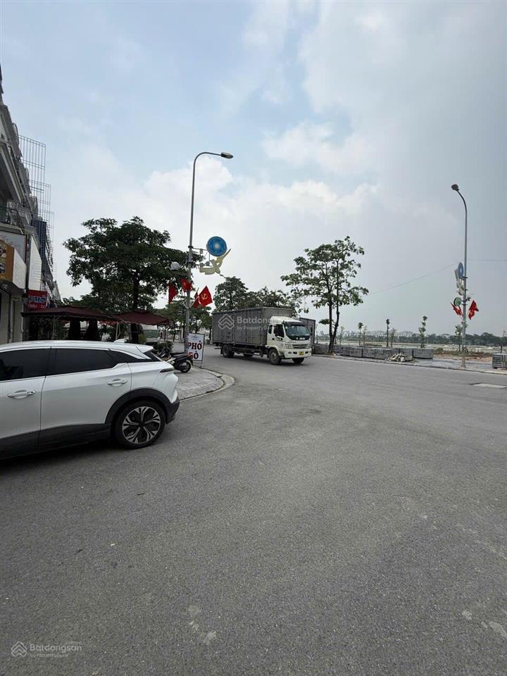 Shophouse hải phát e còn 2 3 căn đẹp thui ạ, dòng tiền đều 23tr/thán