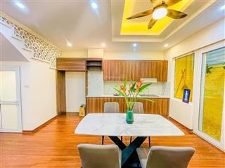 Chính chủ bán gấp nhà đường phú viên  long biên, sổ vuông, ô tô vào nhà. dt 96m2  15 tỷ