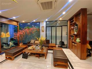 Bán nhà riêng sân vườn tại ngọc lâm, dt 100m2, sổ đỏ chính chủ, oto vào nhà, kinh doanh giá 15.5 tỷ