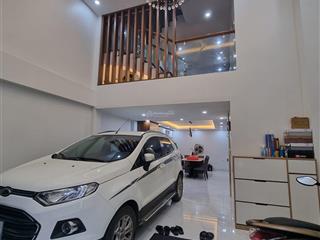 Chính chủ bán nhà sân vươn nguyễn văn cừ, dt 95m2, ô tô đỗ cửa , nội thất đầy đủ. giá chỉ 15.5 tỷ