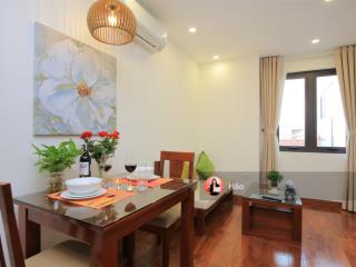 Bán penhouse liễu giai tower 26 liễu giai 350m2, gồm 3 ngủ, 2wc. 220tr/m2. view liễu giai  hồ tây