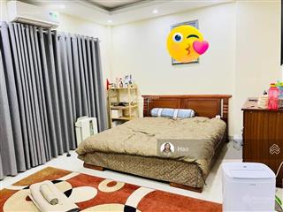 Bán căn hộ 671 hoàng hoa thám, 178m2, 3pn, 3vs. giá 80tr full đồ, bc hướng bắc và tb