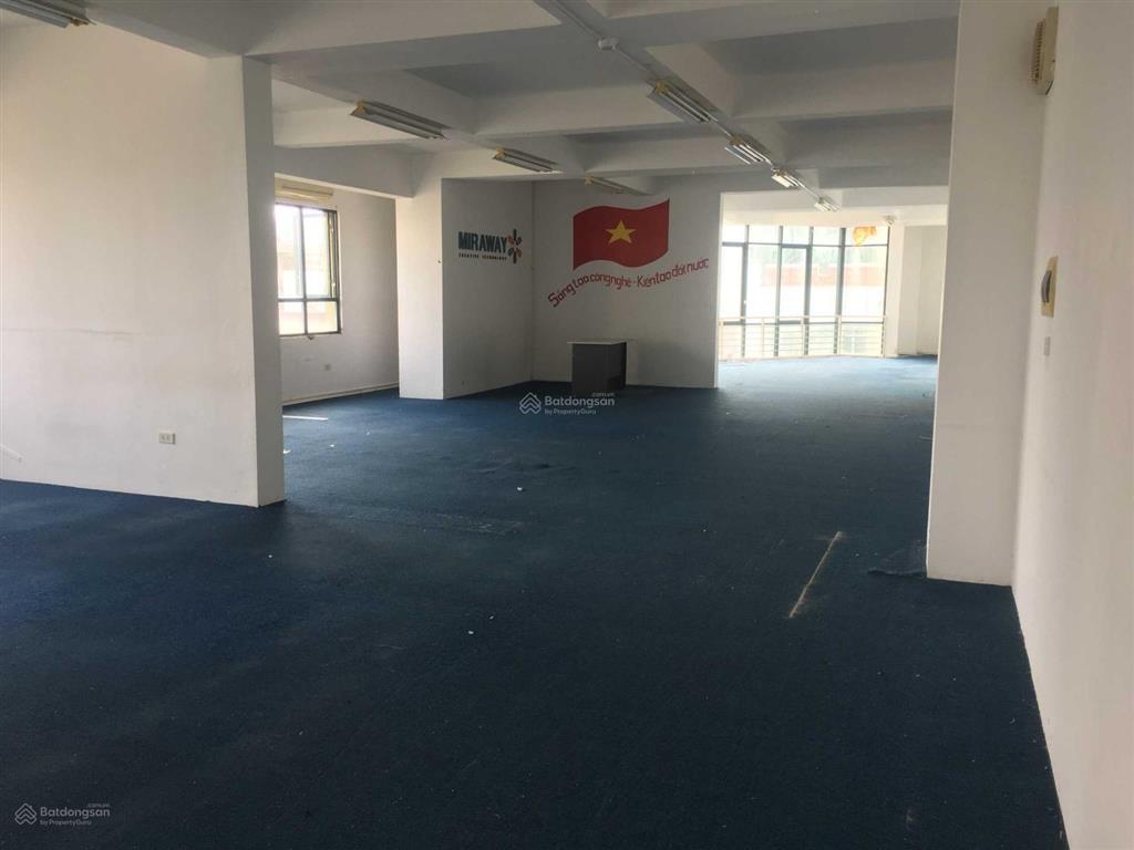 Cho thuê văn phòng hạng c nguyễn chí thanh, diện tích trống 43m2 giá 8.5tr/tháng, gồm phí dv